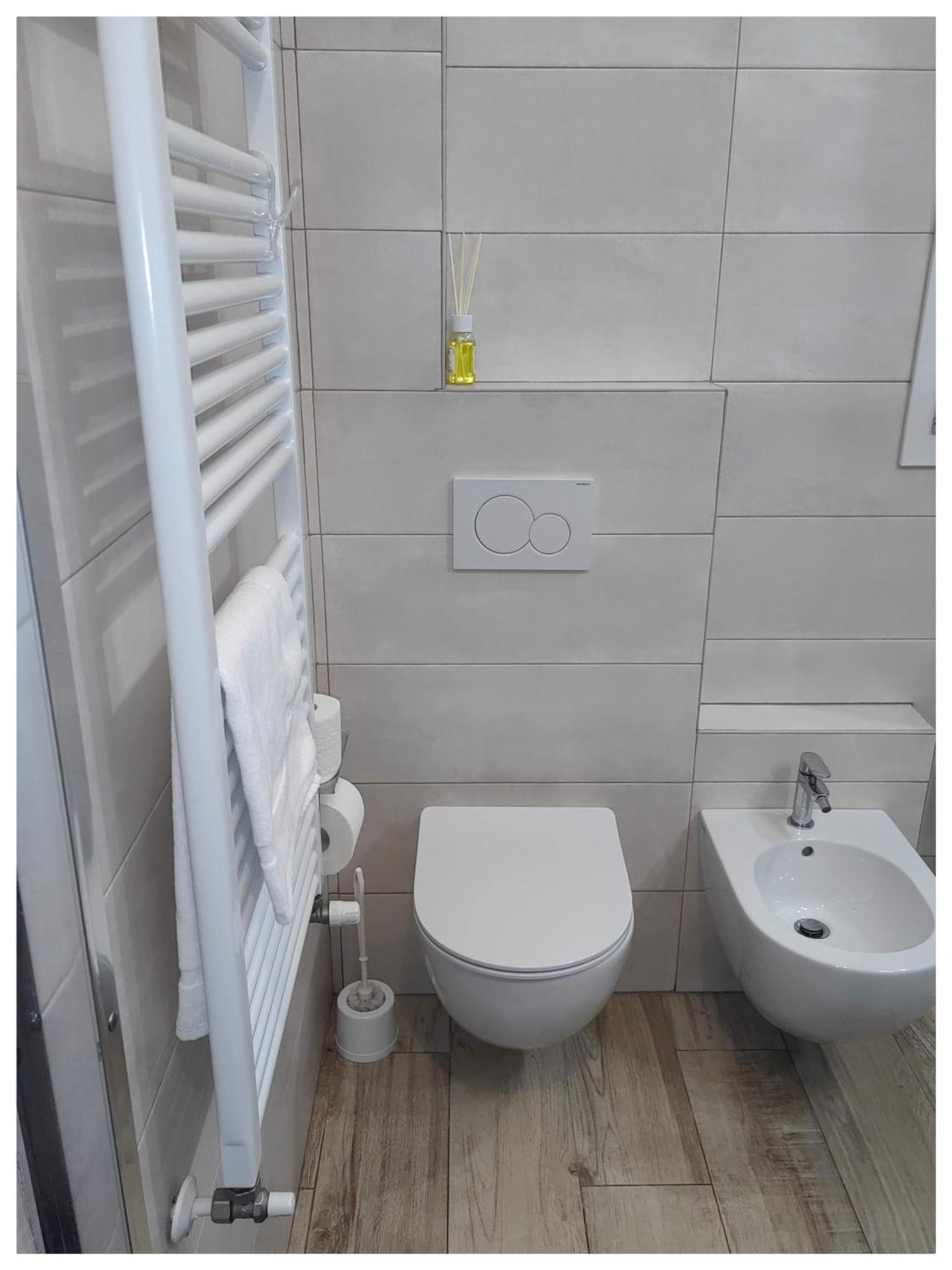 Pigro House - Bologna Airport Suite Extérieur photo